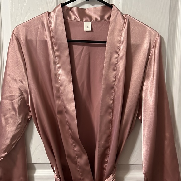 SHEIN Satin Robe - Picture 2 of 5